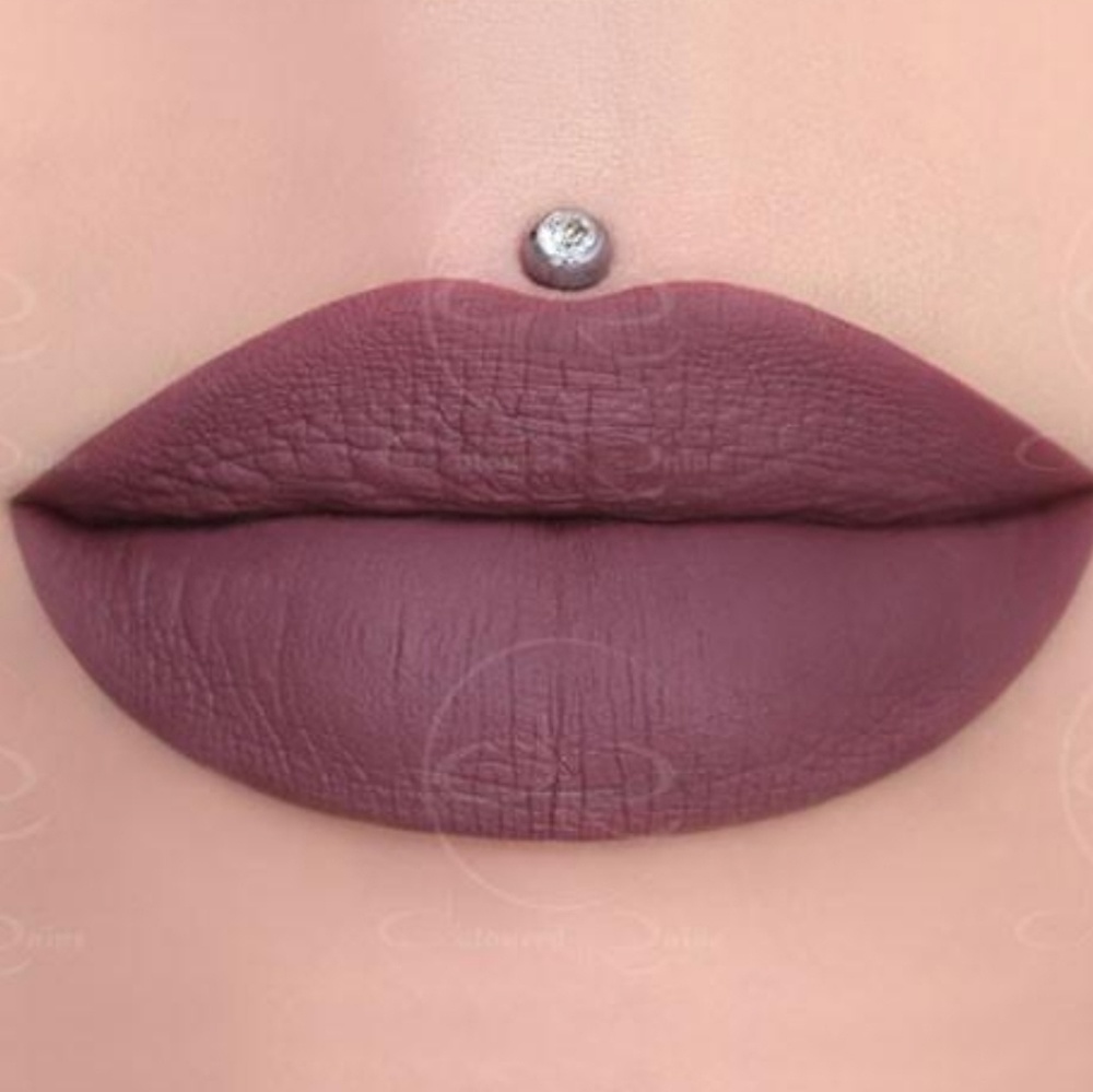 NIB Coloured Raine lipstick in Boss Babe